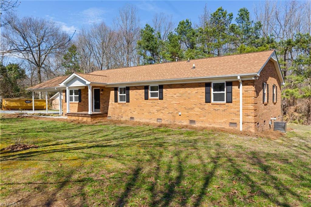 633 Ritters Lake Road Greensboro, NC 27406 - Photo 2 of 30 Gallery Image 2