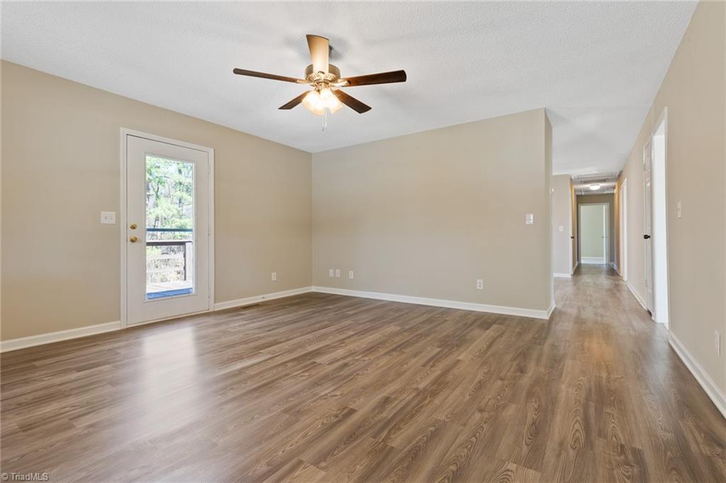 633 Ritters Lake Road Greensboro, NC 27406 - Photo 10 of 30 Gallery Image 10