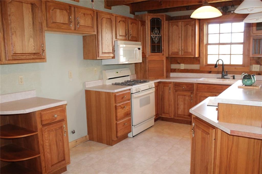 2840 Smith Road Nashville, IN 47448 - Photo 8 of 24 Gallery Image 8