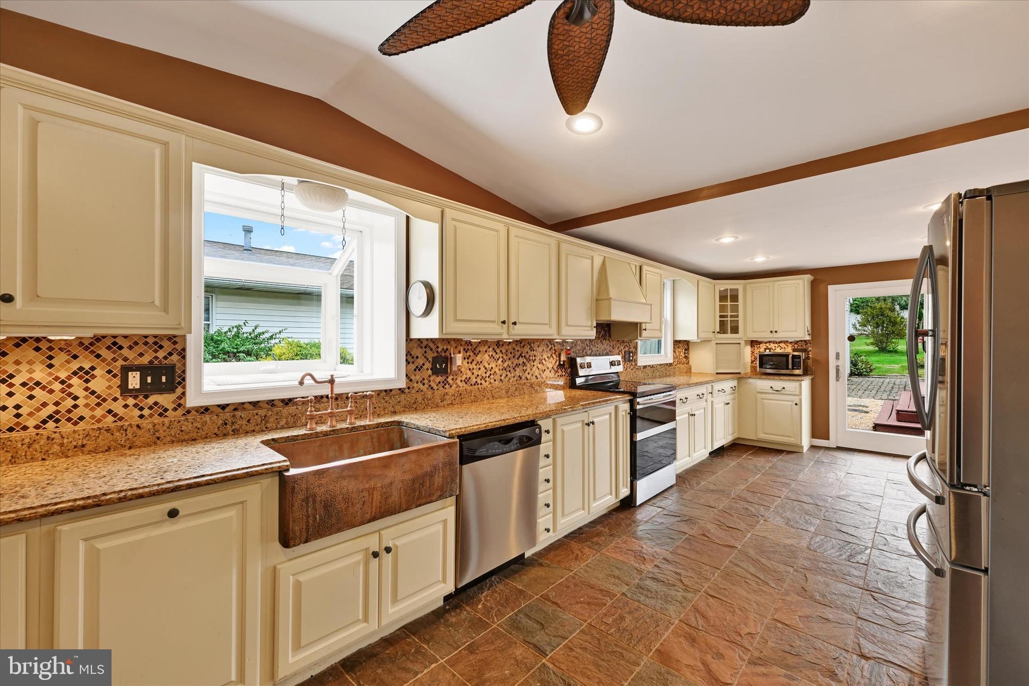 352 Stillwater Road Essex, MD 21221 - Photo 8 of 28