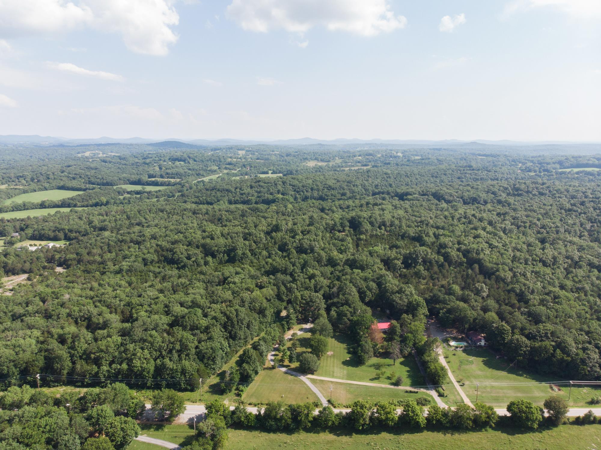 5036 Chicken Road Lebanon, TN 37090 - Photo 13 of 28 Gallery Image 13
