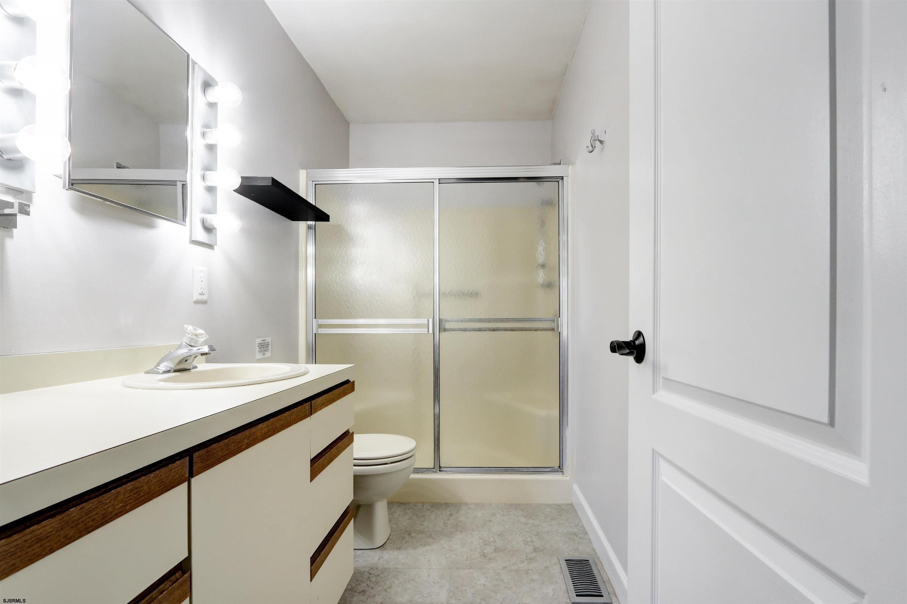 29 Cummings Place Brigantine, NJ 08203 - Photo 27 of 38 Good Light