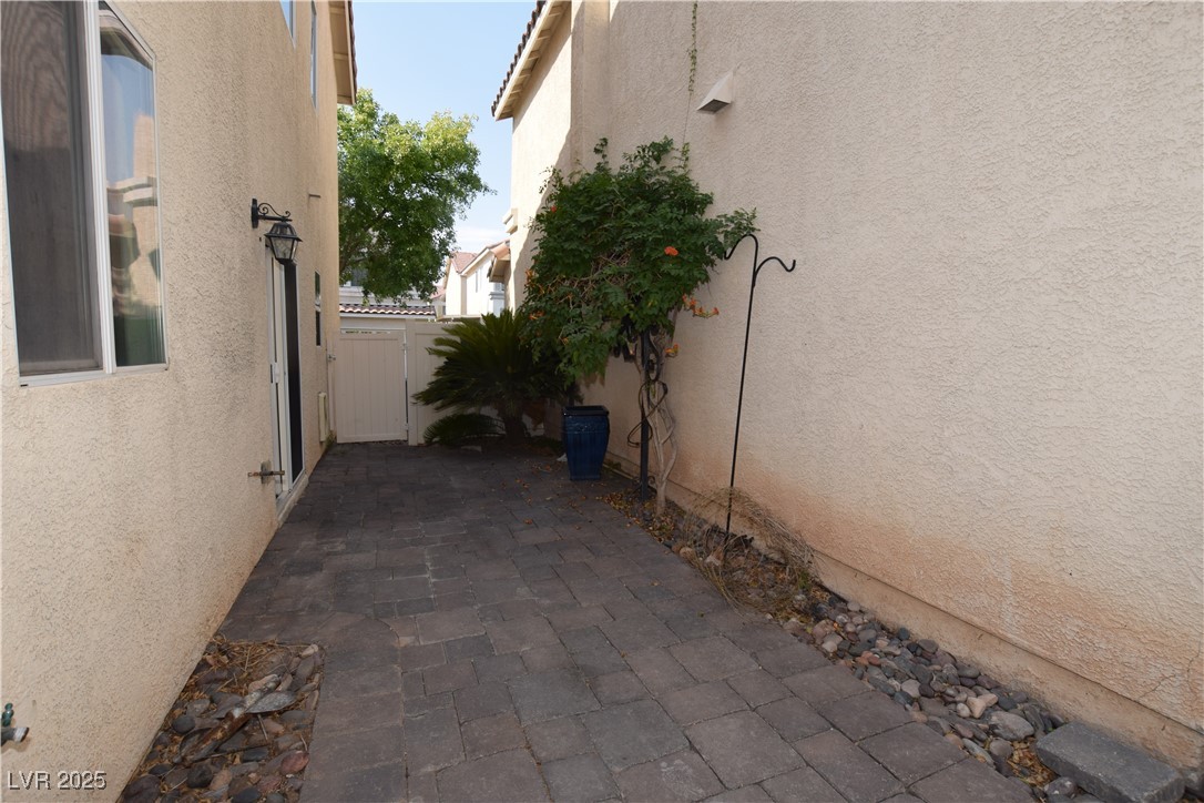 7322 Phlox Road Las Vegas, NV 89113 - Photo 38 of 47 Gallery Image 38