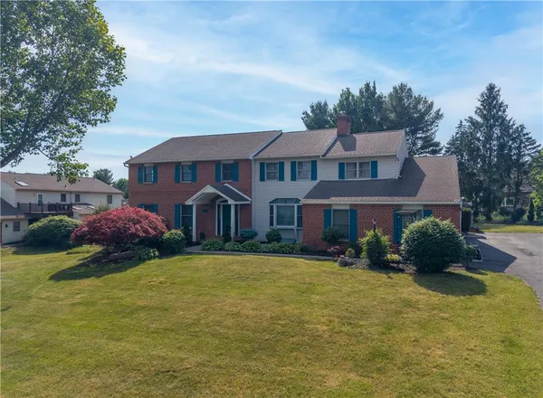 $699,900 | 4475 Beechwood Lane, Allentown, PA 18103