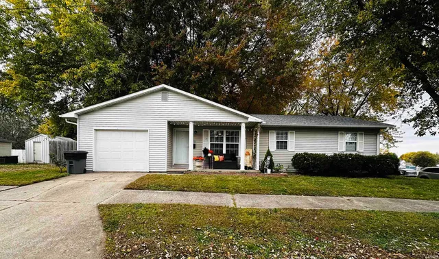 $172,900 | 201 Southwest 3rd Street, Washington, IN 47501