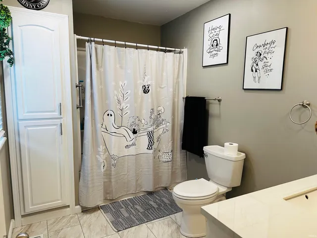 $172,900 | 201 Southwest 3rd Street, Washington, IN 47501