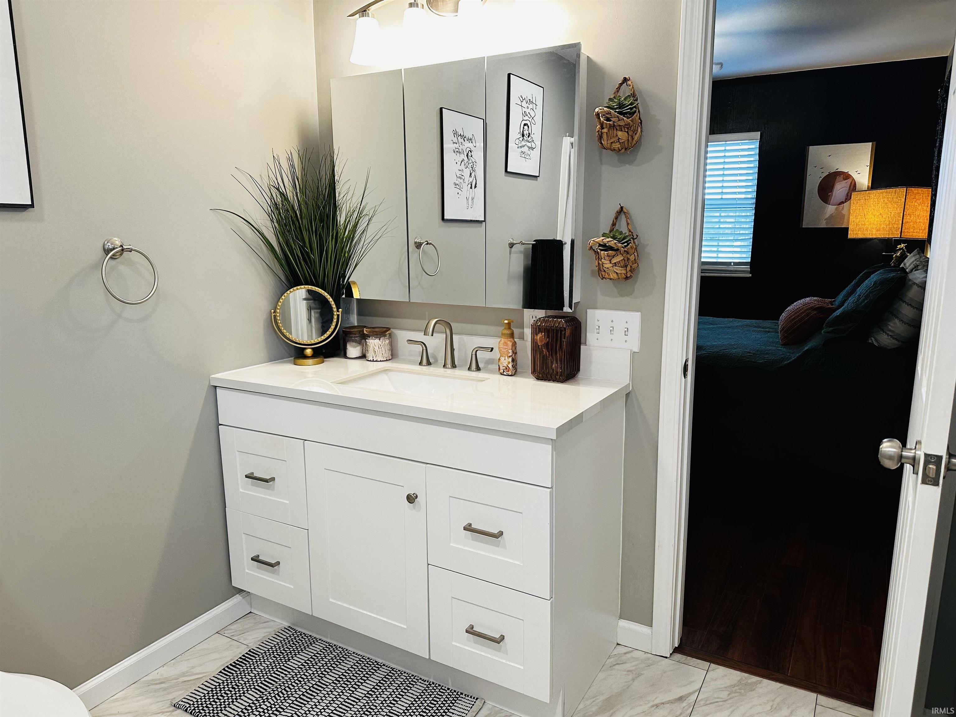 201 Southwest 3rd Street Washington, IN 47501 - Photo 13 of 27