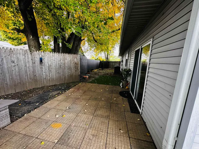 $172,900 | 201 Southwest 3rd Street, Washington, IN 47501