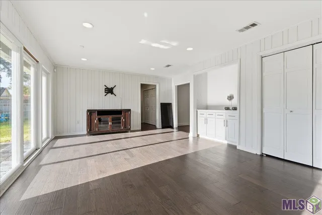 $359,900 | 5550 Berkshire Avenue, Baton Rouge, LA 70806
