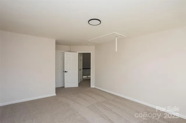 a view of a livingroom with an empty space