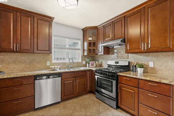 $539,000 | 2339 McBryde Avenue, Richmond, CA 94804