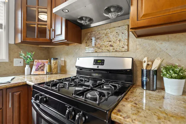 $539,000 | 2339 McBryde Avenue, Richmond, CA 94804