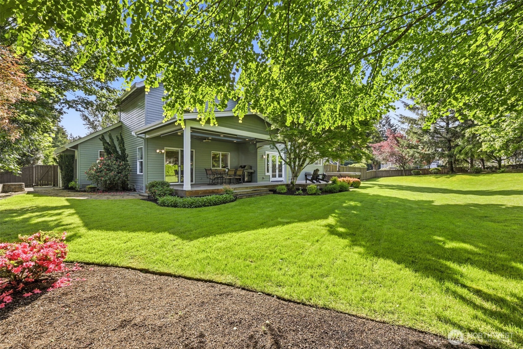 2401 Lyons Avenue Northeast Renton, WA 98059 - Photo 28 of 38