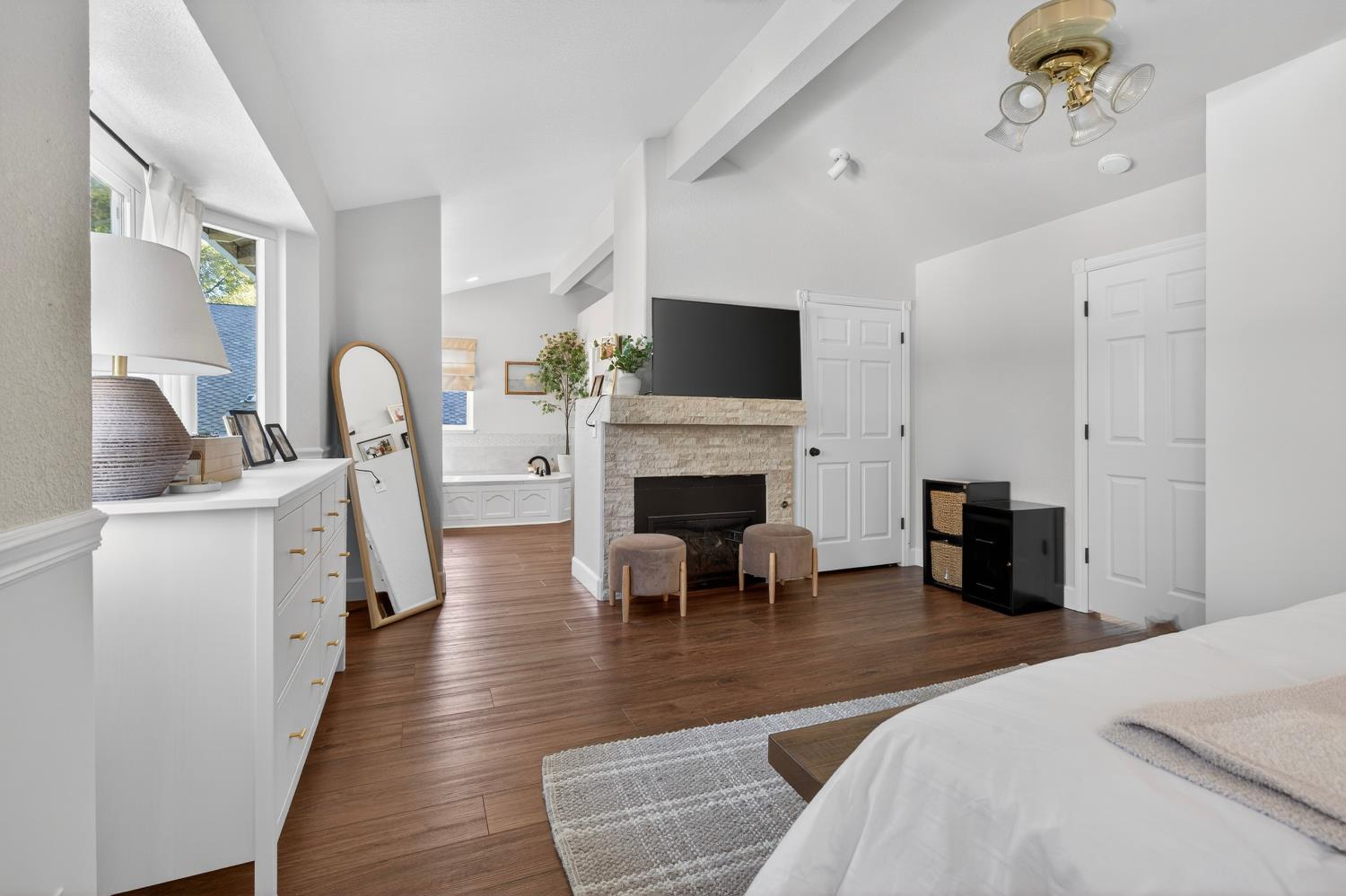19084 Pebble Run Woodbridge, CA 95258 - Photo 39 of 49 Gallery Image 39