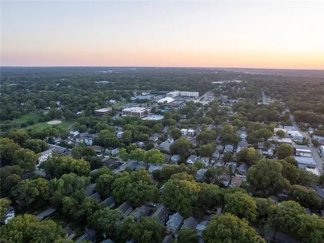 $349,000 | 4512 Terrace Street, Kansas City, MO 64111