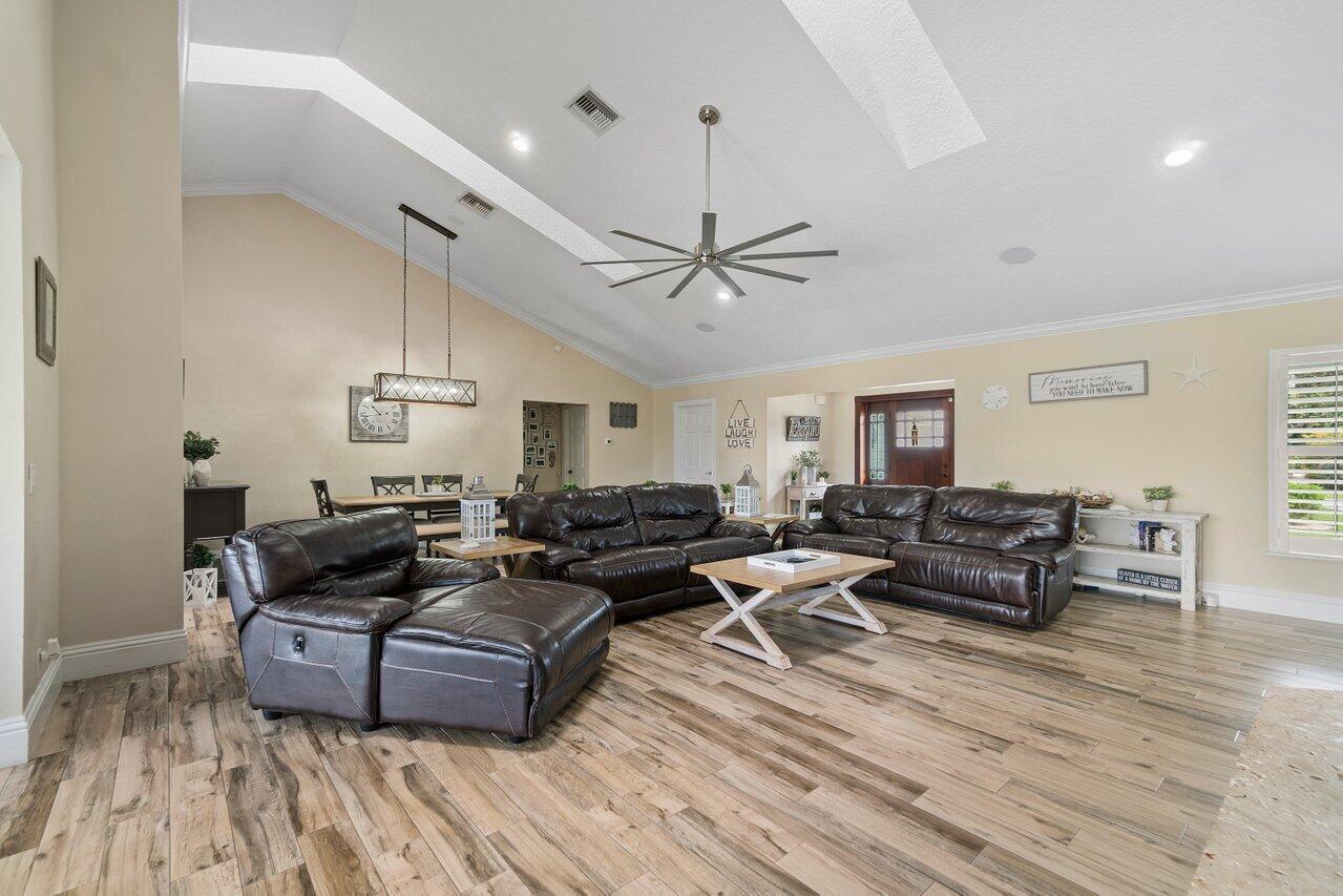 18779 Southeast River Ridge Road Tequesta, FL 33469 - Photo 12 of 62 Bright & Open Living Area