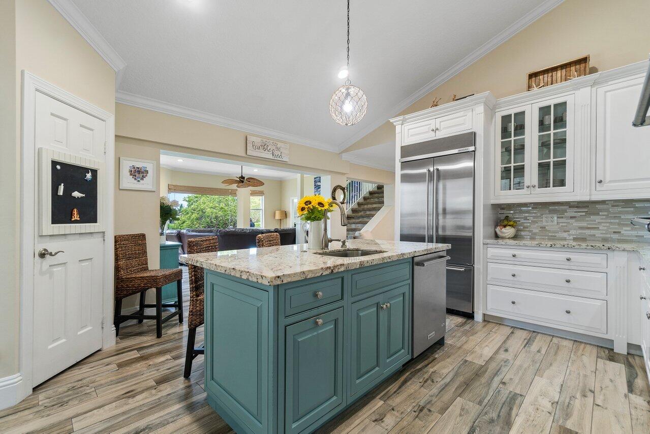 18779 Southeast River Ridge Road Tequesta, FL 33469 - Photo 15 of 62 Granite Kitchen