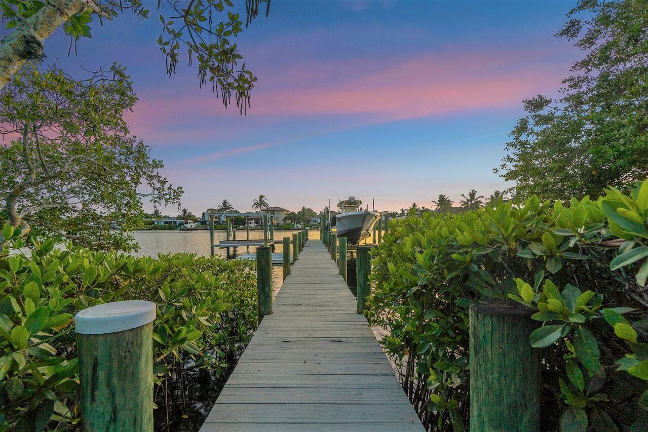 18779 Southeast River Ridge Road Tequesta, FL 33469 - Photo 7 of 62 100' River Frontage