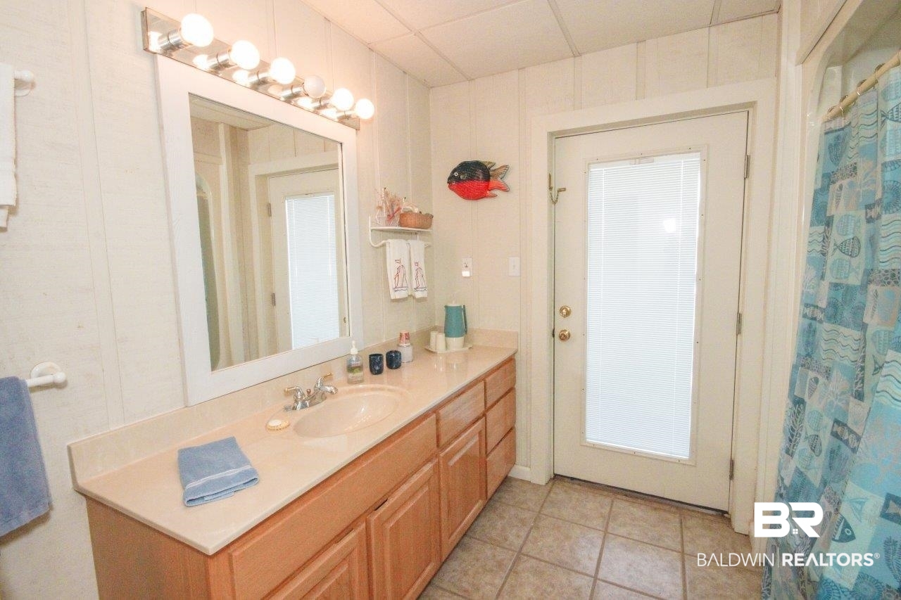29701 Spring Branch Road West Elberta, AL 36530 - Photo 32 of 46 Bathroom 4