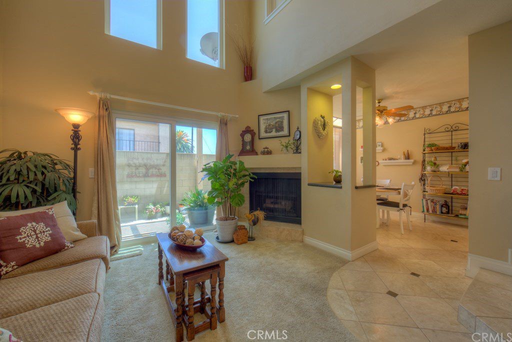 5568 Orange Cypress, CA 90630 - Photo 5 of 25