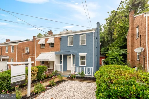 $384,000 | 4620 B Street Southeast, Washington, DC 20019