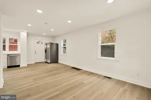 $384,000 | 4620 B Street Southeast, Washington, DC 20019