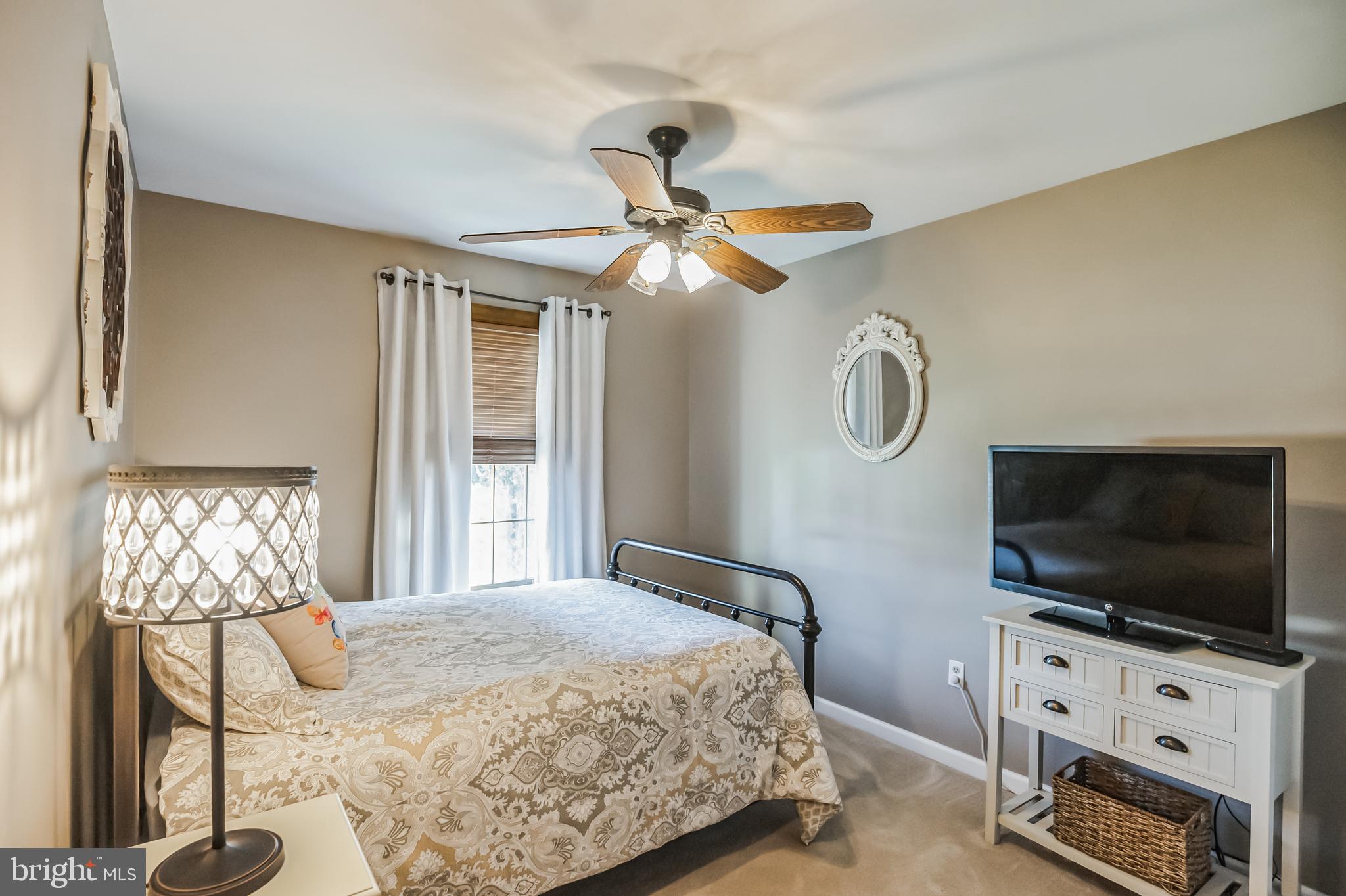 42 Longhurst Road Marlton, NJ 08053 - Photo 18 of 33