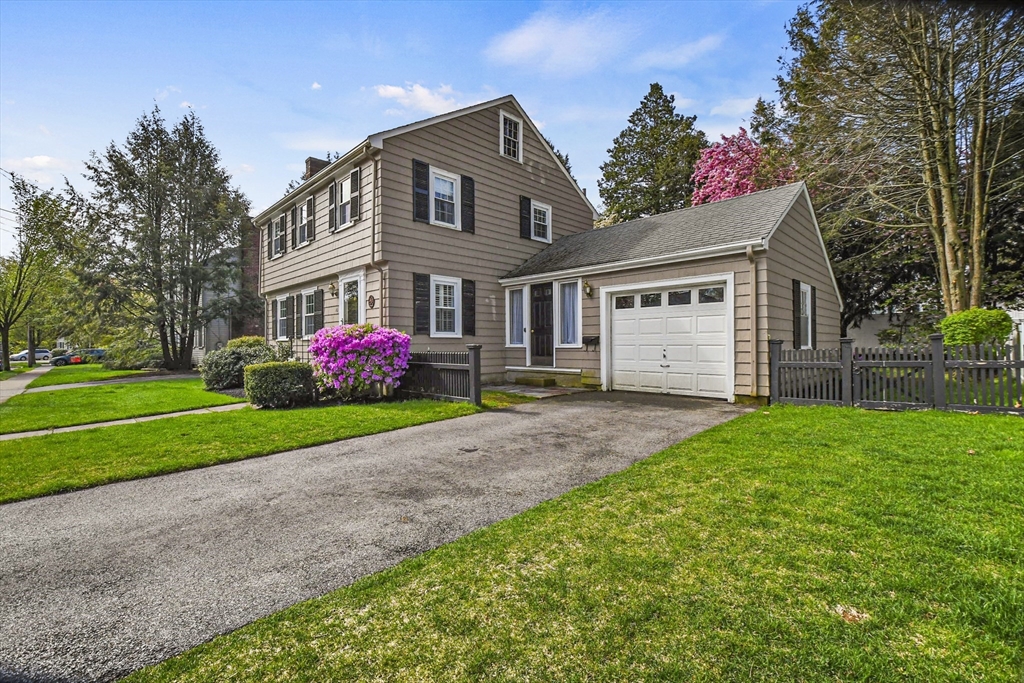 16 Allerton Road Milton, MA 02186 - Photo 3 of 35 Gallery Image 3