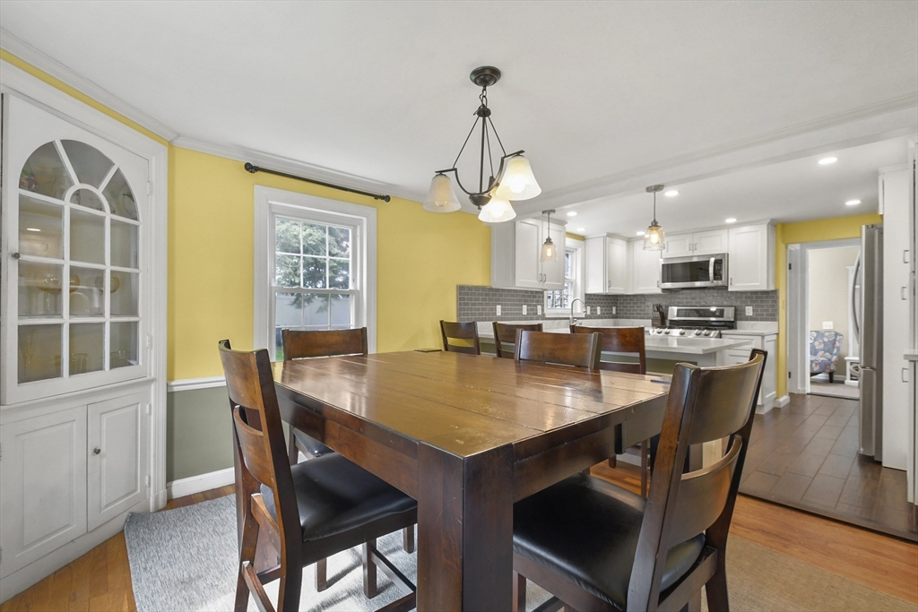 16 Allerton Road Milton, MA 02186 - Photo 8 of 35 Gallery Image 8