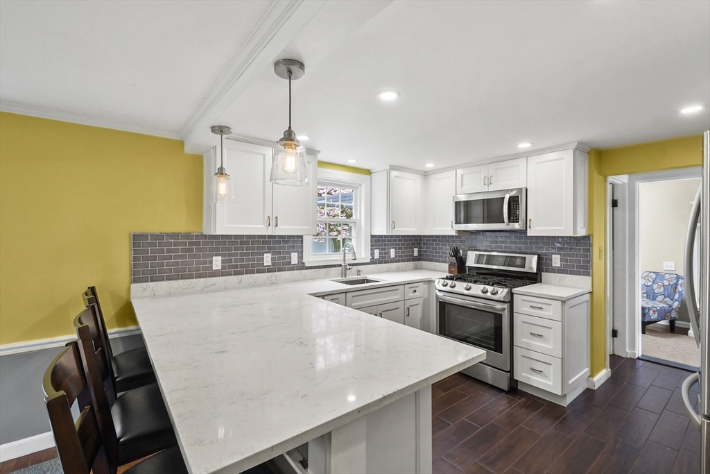 16 Allerton Road Milton, MA 02186 - Photo 10 of 35 Gallery Image 10