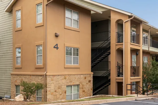 $279,000 | 6810 Deatonhill Drive, Unit 4102, Austin, TX 78745