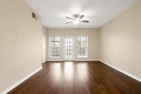 $279,000 | 6810 Deatonhill Drive, Unit 4102, Austin, TX 78745