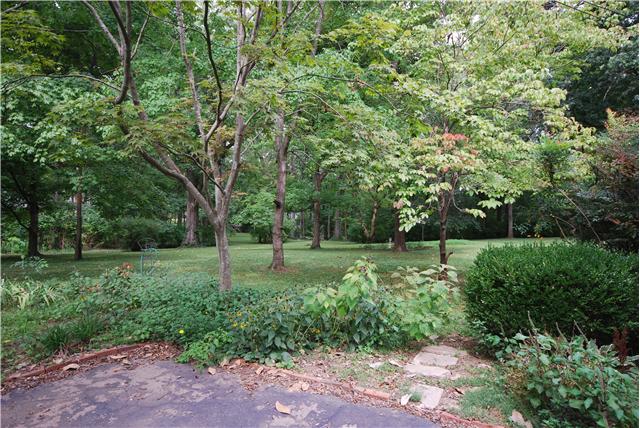 412 Powder Mill Road Nashville, TN 37205 - Photo 4 of 6 Gallery Image 4