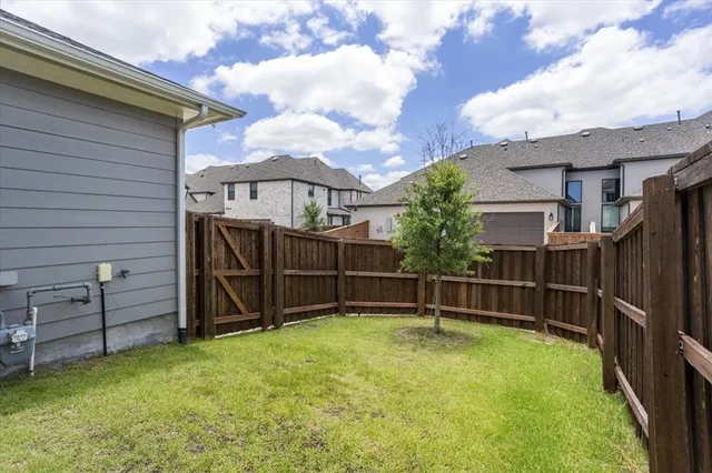 $455,000 | 2240 Drake Street, Fort Worth, TX 76008