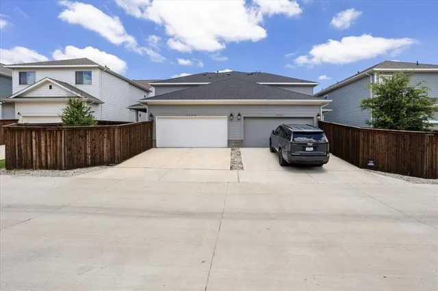 $455,000 | 2240 Drake Street, Fort Worth, TX 76008