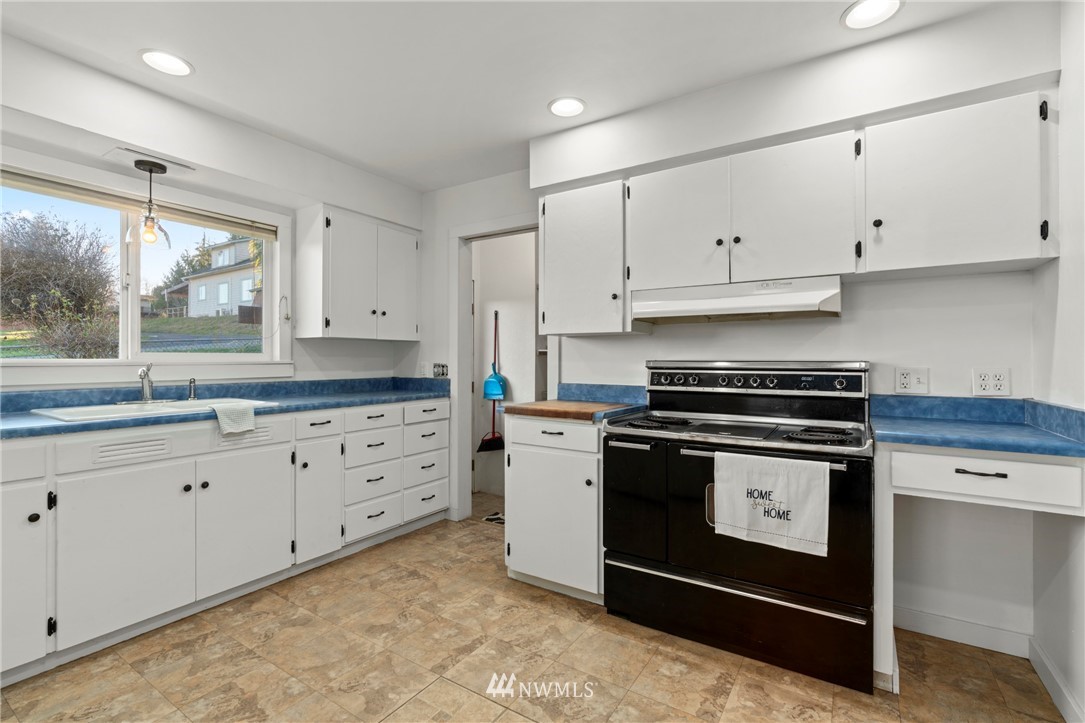 1060 Fowler Street Raymond, WA 98577 - Photo 12 of 19 Gallery Image 12