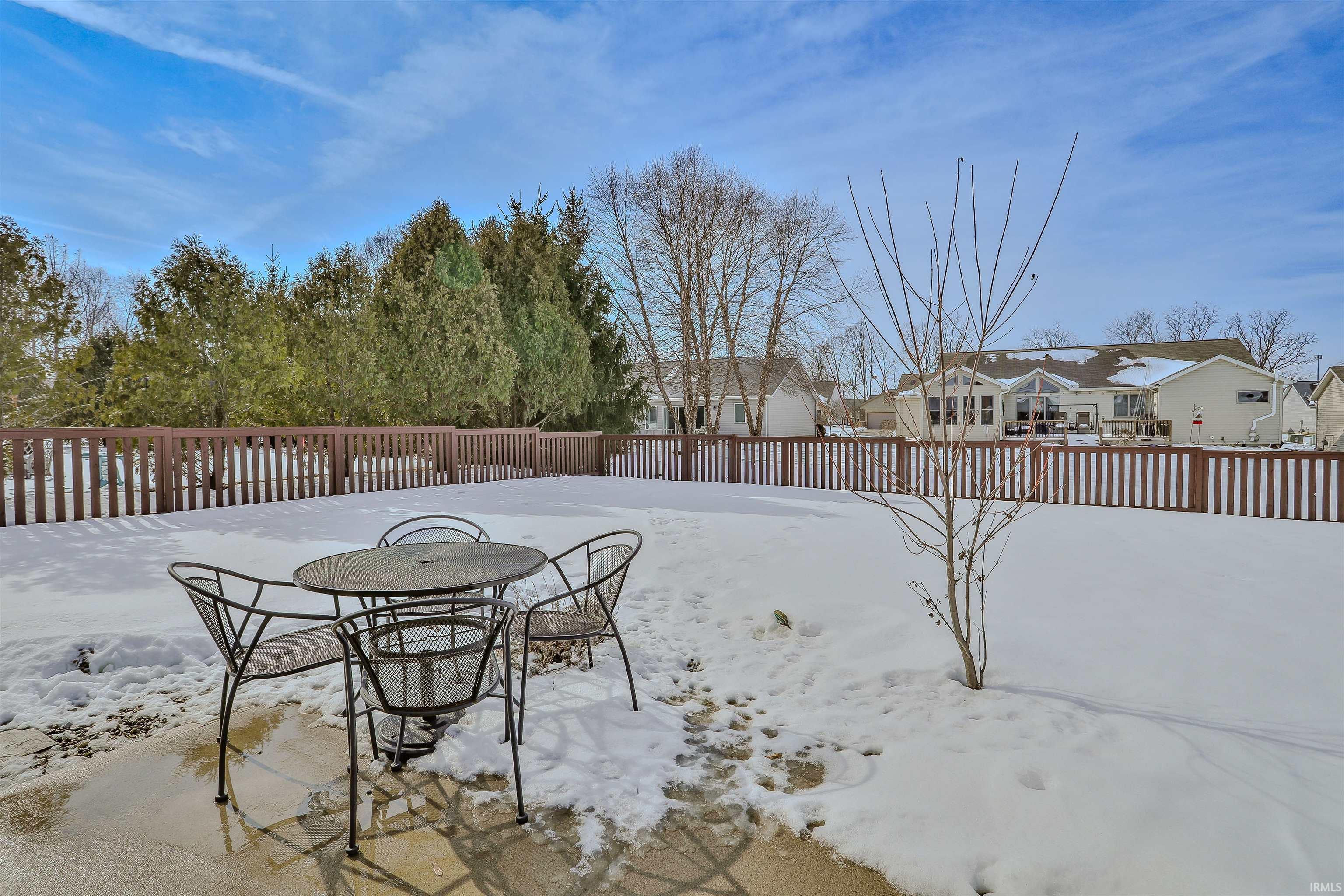 2111 Highlander Drive Warsaw, IN 46580 - Photo 4 of 22