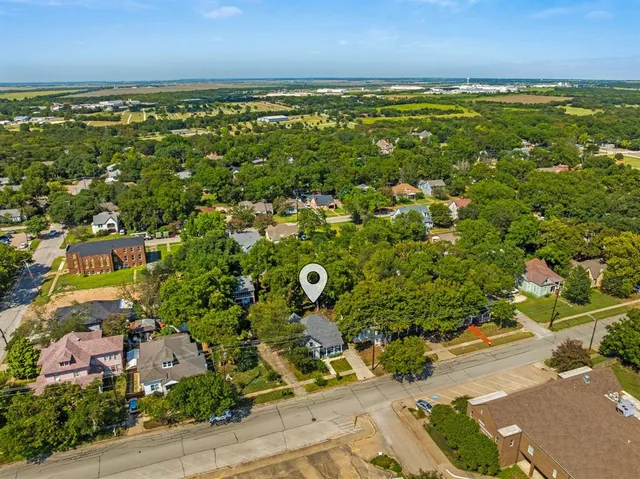 $329,900 | 309 East Franklin Street, Hillsboro, TX 76645