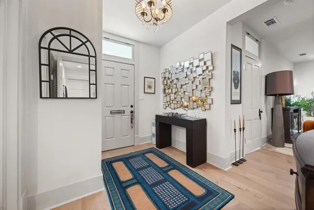 $329,900 | 309 East Franklin Street, Hillsboro, TX 76645