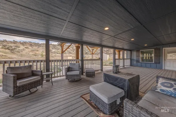 $699,900 | 1587 Gentry Lane, Weiser, ID 83672