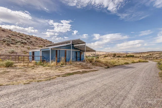 $699,900 | 1587 Gentry Lane, Weiser, ID 83672