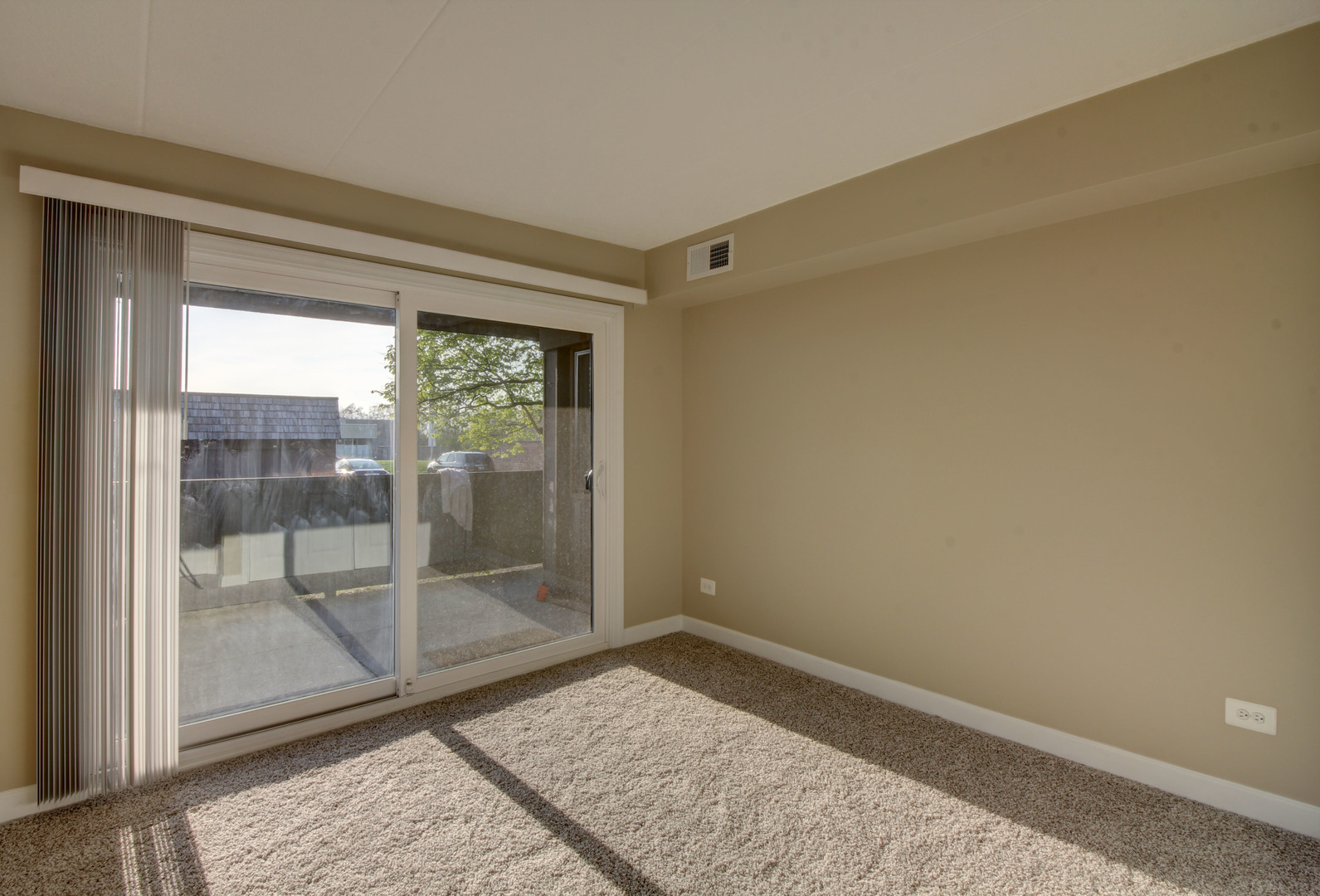 548 Timber Ridge Drive, Unit 106 Carol Stream, IL 60188 - Photo 15 of 24