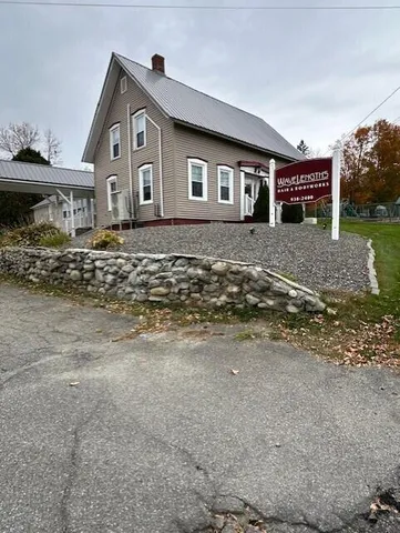 $279,000 | 30 Main Street, St. Albans, ME 04971