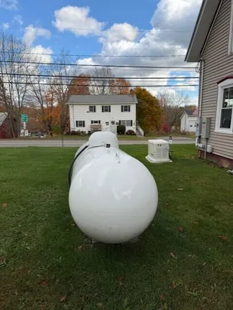 $279,000 | 30 Main Street, St. Albans, ME 04971