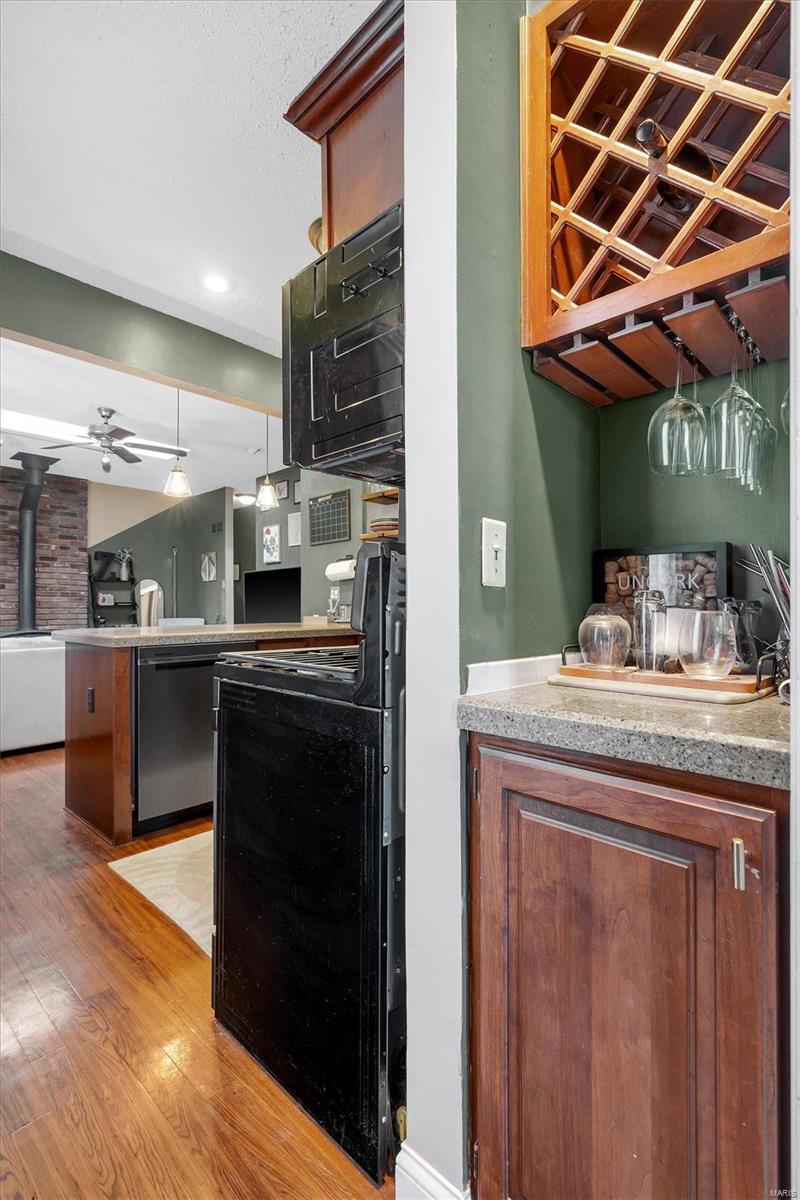 6456 Scanlan Avenue St. Louis, MO 63139 - Photo 12 of 36