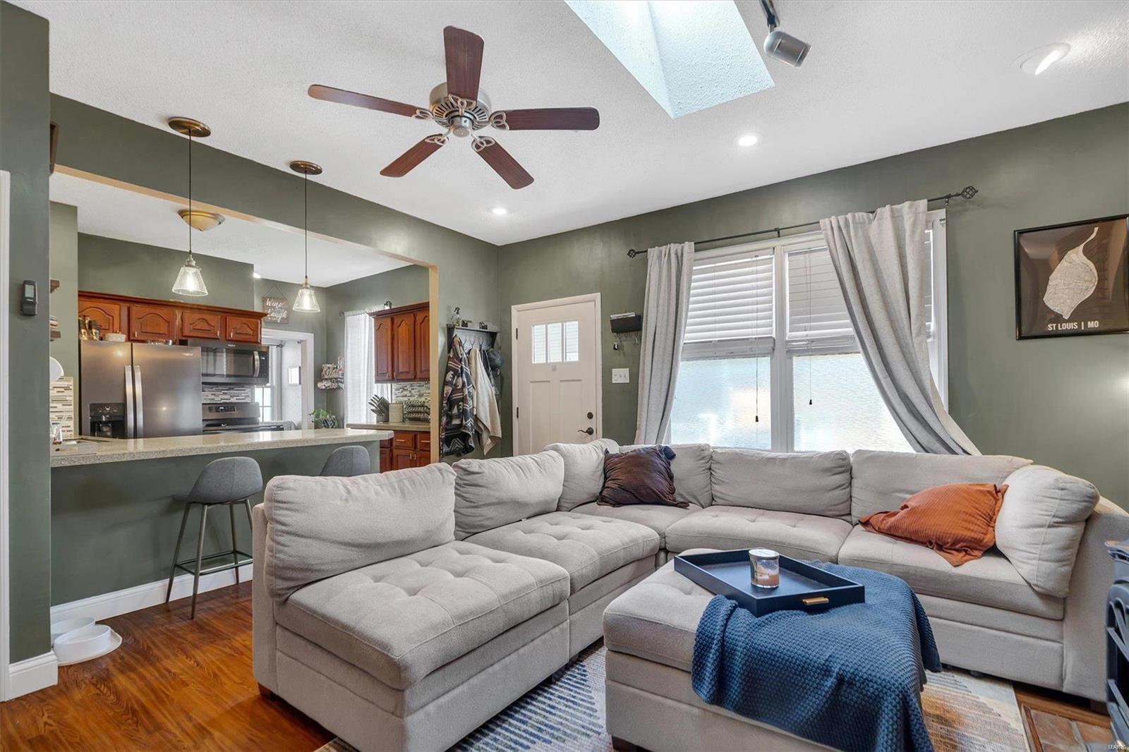 6456 Scanlan Avenue St. Louis, MO 63139 - Photo 14 of 36