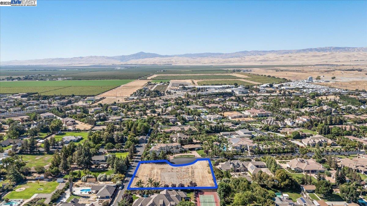 8485 West Ranch Road Tracy, CA 95304 - Photo 16 of 20 an aerial view of a city