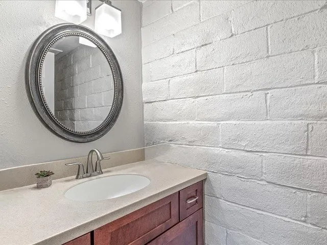 $580,000 | 451 Dela Vina Avenue, Unit 405, Monterey, CA 93940