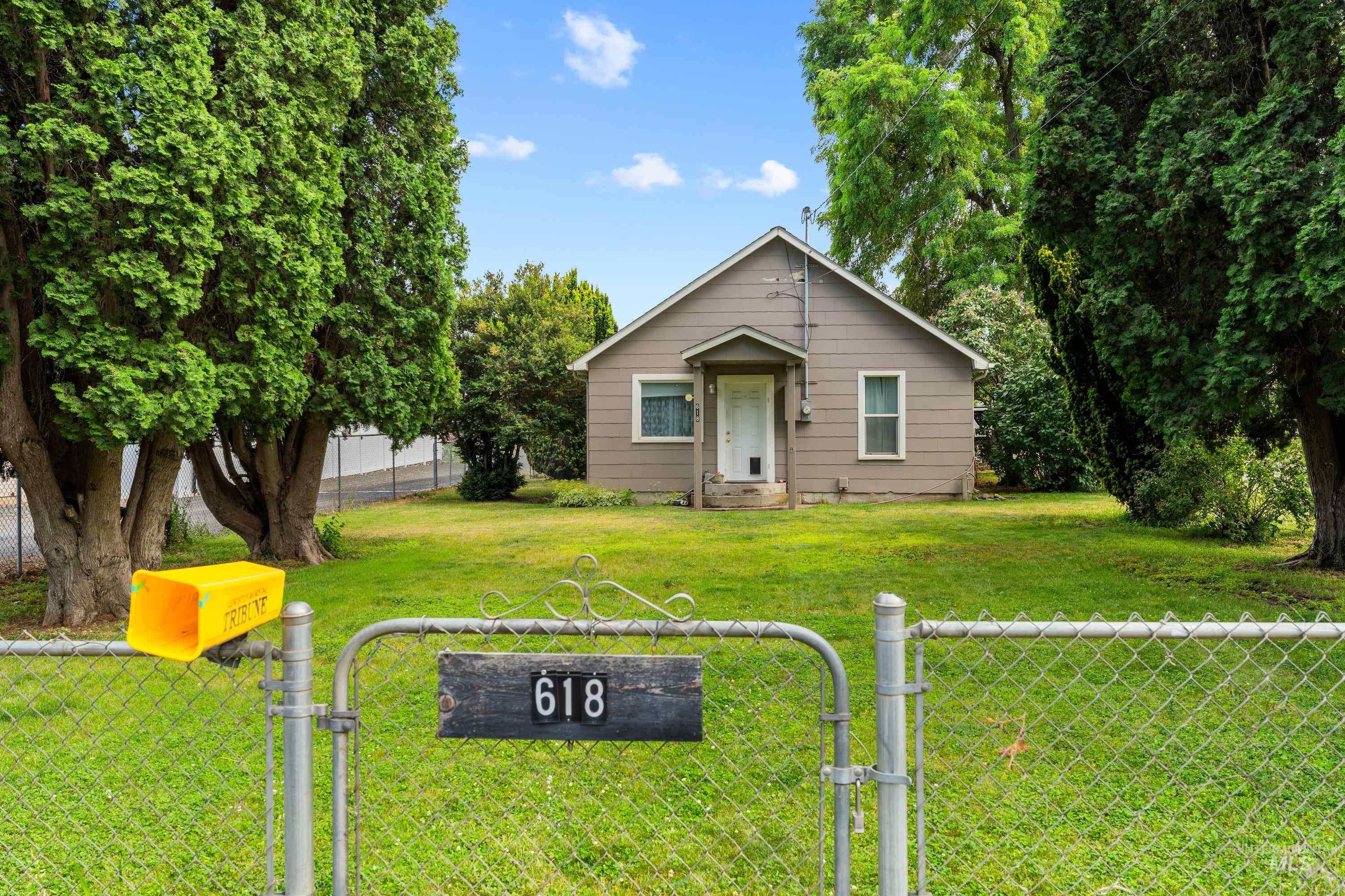 618 Preston Avenue Lewiston, ID 83501 - Photo 2 of 29