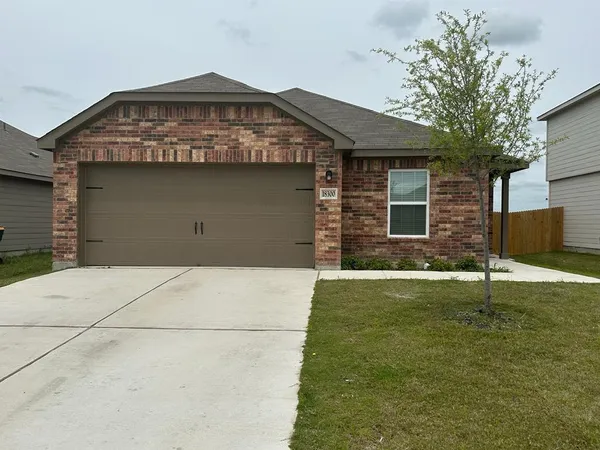 $2,100 | 18300 Speculator Lane, Elgin, TX 78621